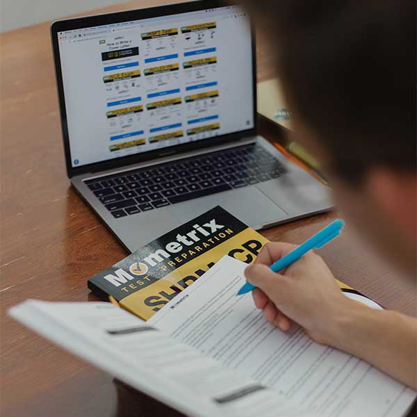 Redes, seguridad y DCIM